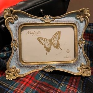 Majestic By Concepts  butterfly Picture Frame
